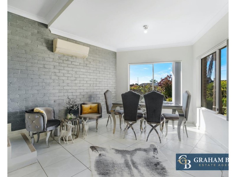 17 Tumut Place, Bossley Park NSW 2176