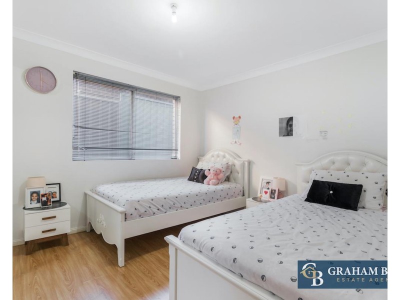 17 Tumut Place, Bossley Park NSW 2176
