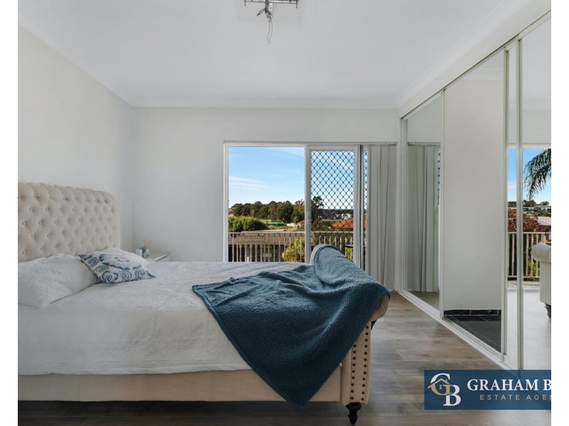 17 Tumut Place, Bossley Park NSW 2176