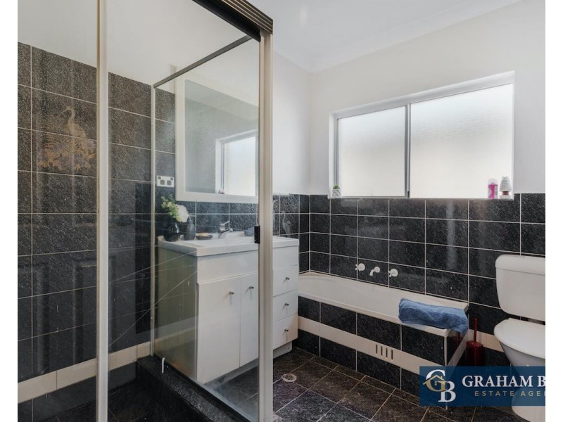 17 Tumut Place, Bossley Park NSW 2176