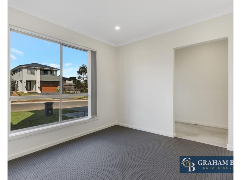 4 Terrain Street, Box Hill NSW 2765