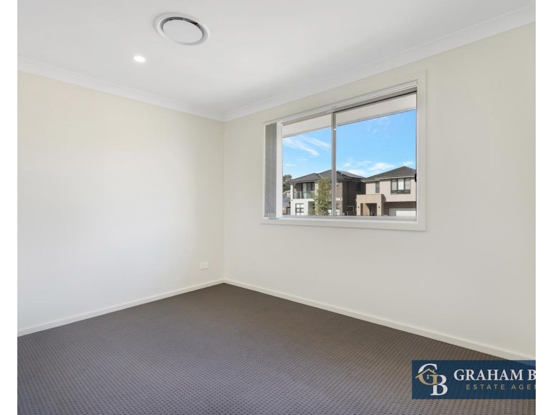 4 Terrain Street, Box Hill NSW 2765