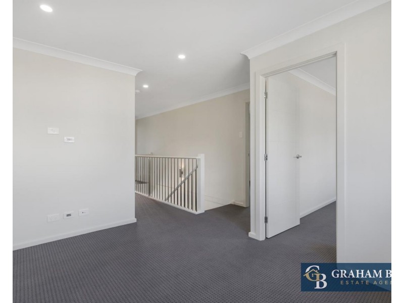 4 Terrain Street, Box Hill NSW 2765