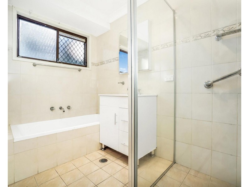 28 Kenyon Crescent, Doonside NSW 2767