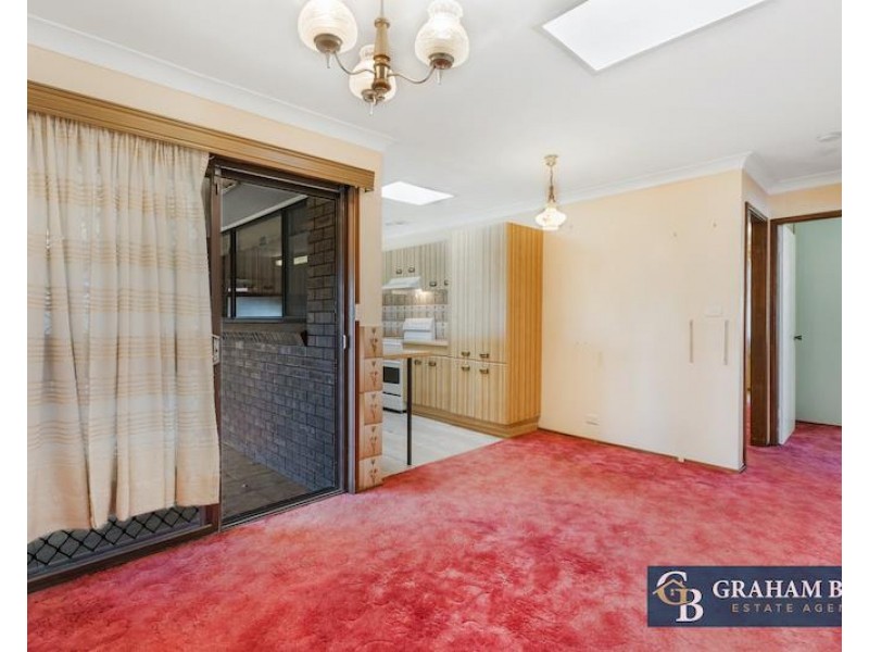 31 Borthwick Street, Minto NSW 2566