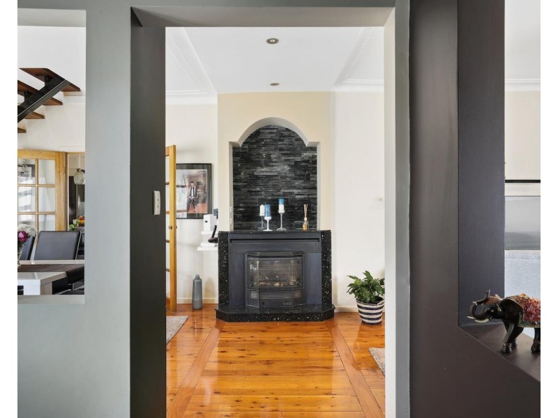 76  Betts Road, Merrylands NSW 2160