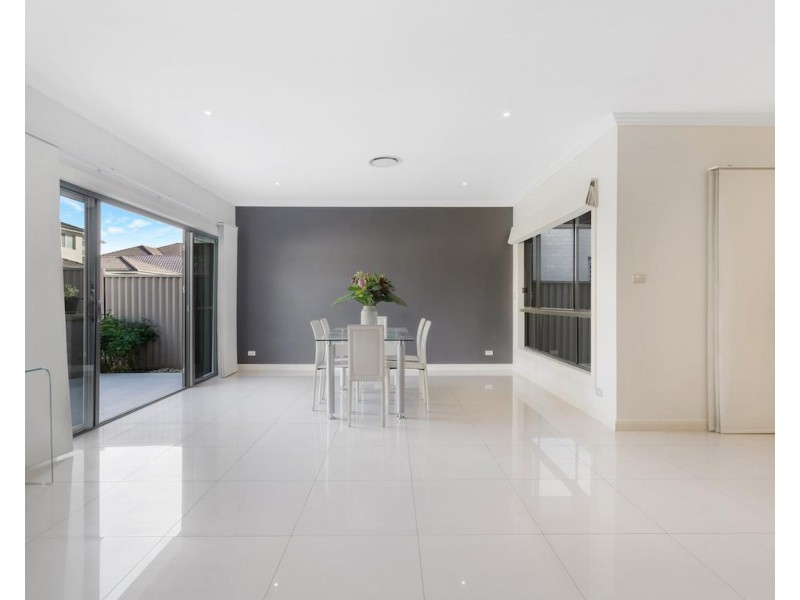 26 Mullumbimby Avenue, Hoxton Park NSW 2171