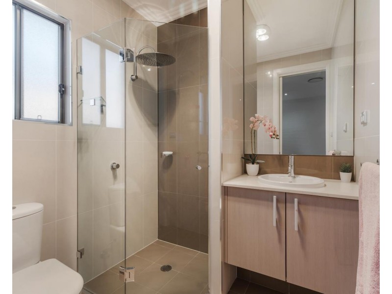 26 Mullumbimby Avenue, Hoxton Park NSW 2171