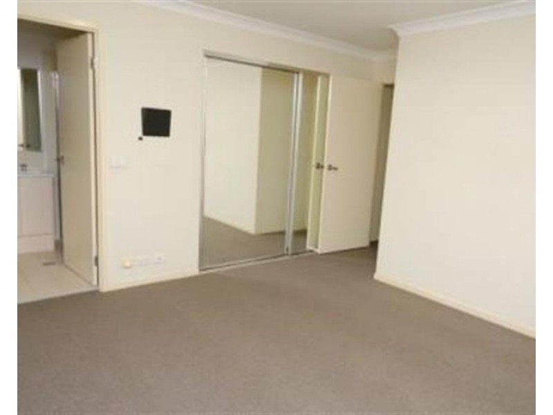 17 Silvereye Circuit, Woodcroft NSW 2767