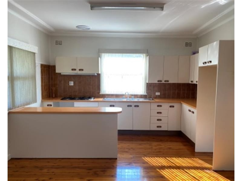 21 Mala Crescent, Blacktown NSW 2148