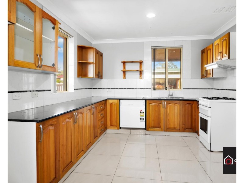 194  Woodstock Avenue, Whalan NSW 2770