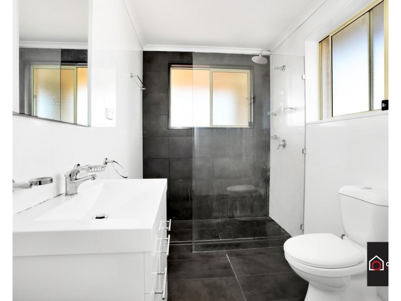 194  Woodstock Avenue, Whalan NSW 2770