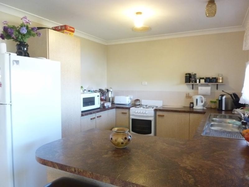 1 Westringia Pl, Yamba NSW 2464