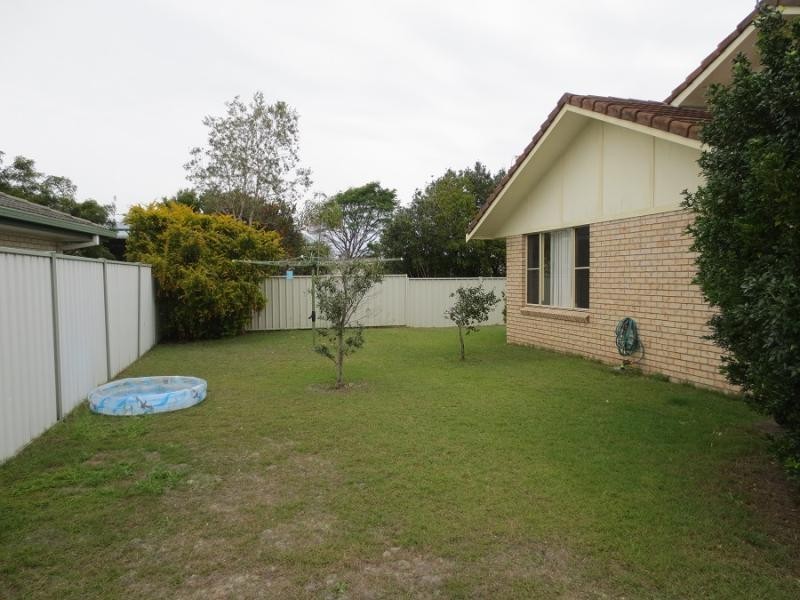 26 Treelands Dr, Yamba NSW 2464