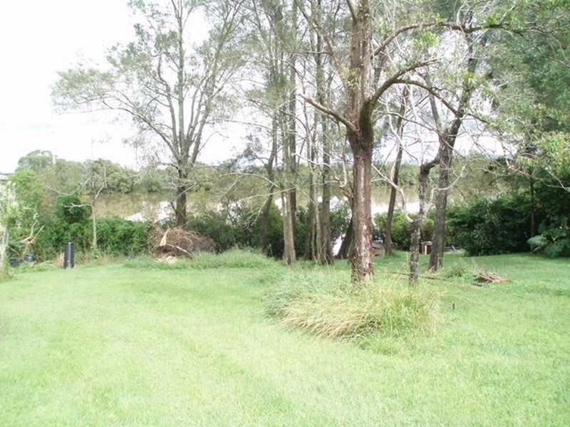 54 River Lane, Woombah NSW 2469