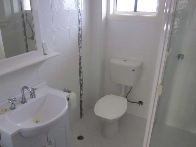 5/2 Waratah Ave, Yamba NSW 2464