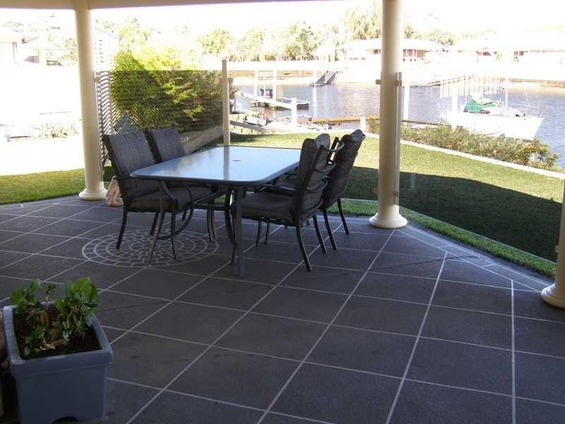 9 Nabilla Ct, Yamba NSW 2464