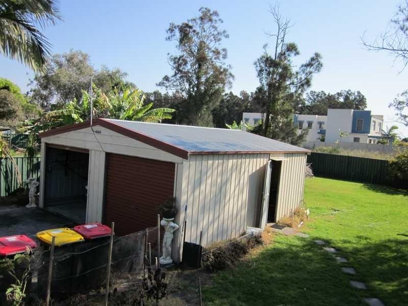 137 Yamba Rd, Yamba NSW 2464