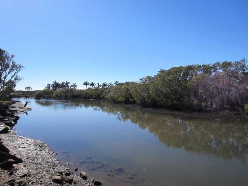 80 Melaleuca Dr, Yamba NSW 2464