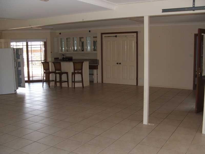 48 Palm Tce, Yamba NSW 2464