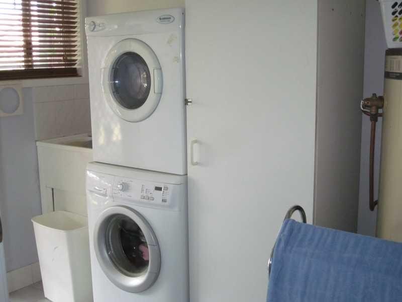 10 Osprey Dr, Yamba NSW 2464