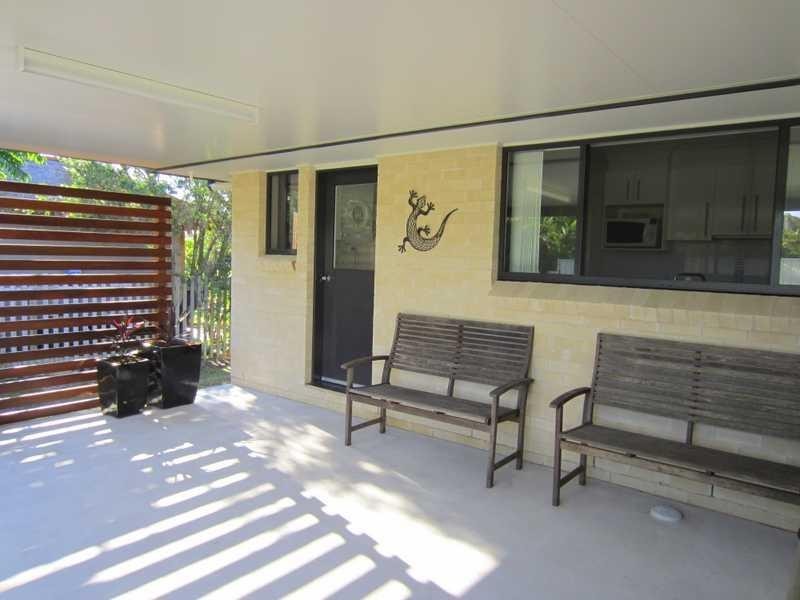 220 Yamba Rd, Yamba NSW 2464