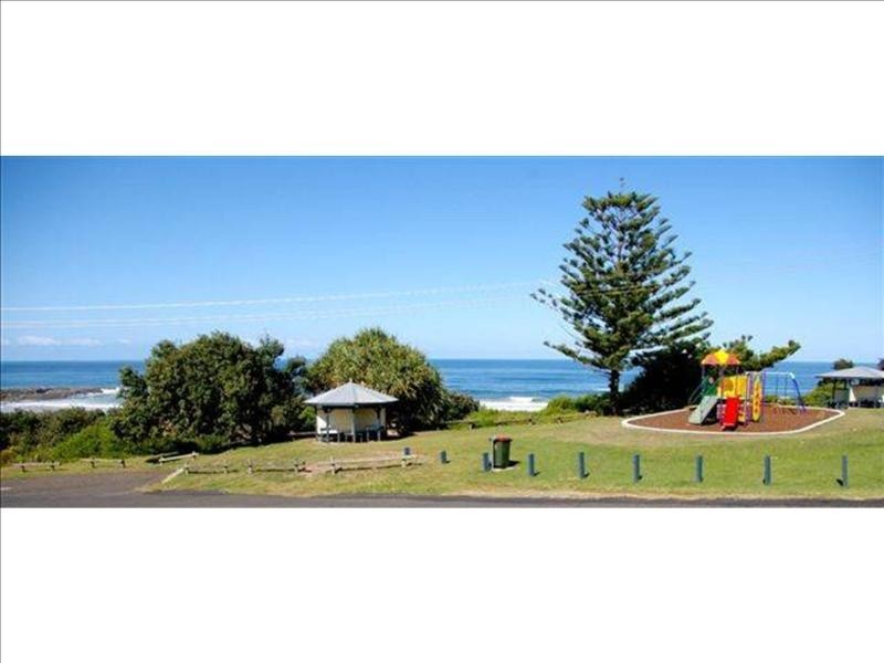 60 Clarence St, Yamba NSW 2464