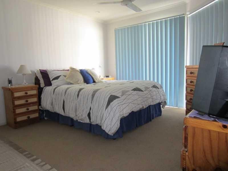 28 Treelands Dr, Yamba NSW 2464