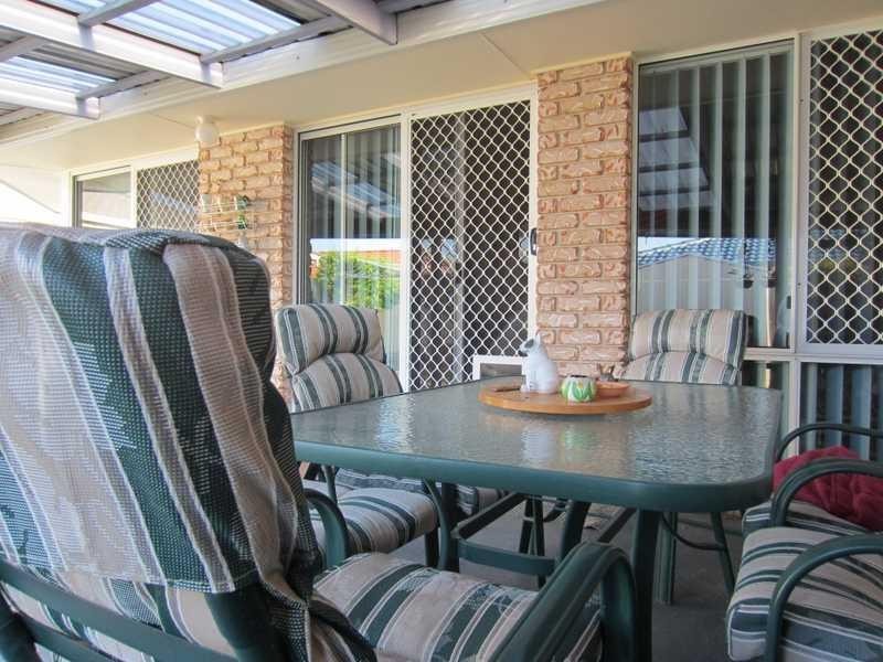 28 Treelands Dr, Yamba NSW 2464