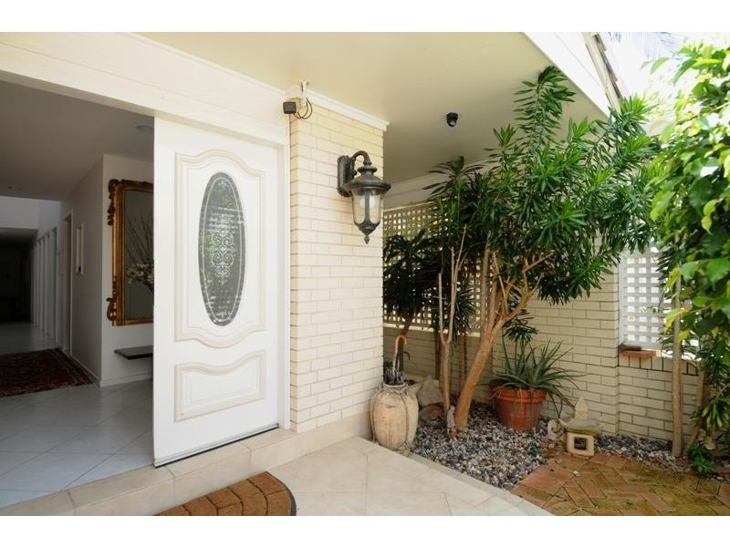 38 Palm Tce, Yamba NSW 2464