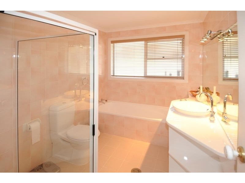 38 Palm Tce, Yamba NSW 2464