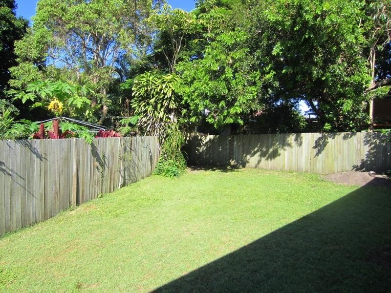 10 Susan St, Yamba NSW 2464