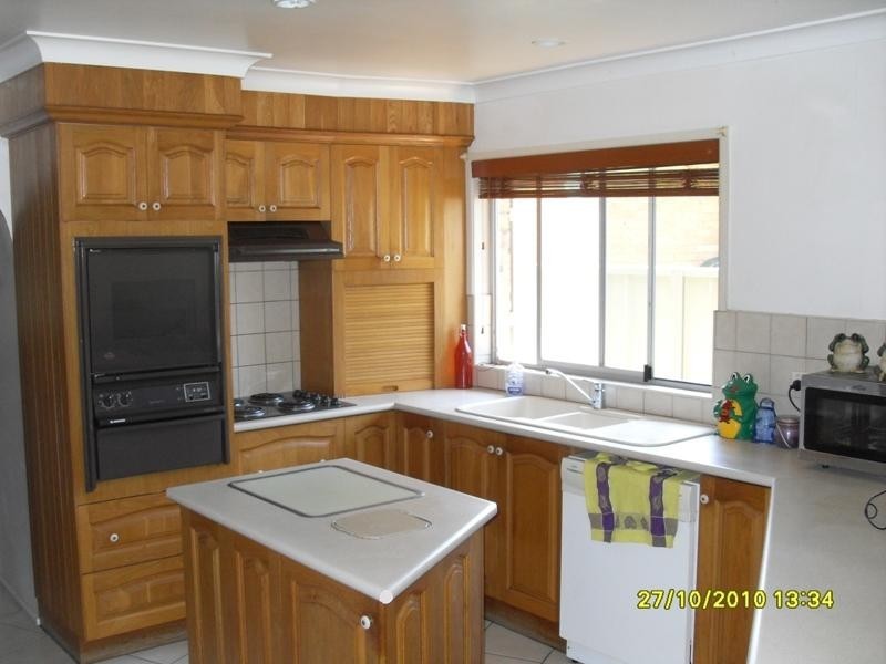 10 Telopea Ave, Yamba NSW 2464