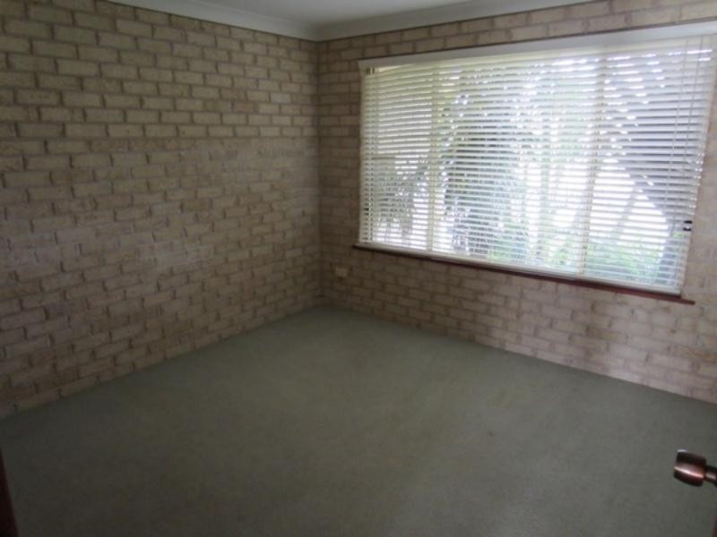 30 Palm Tce, Yamba NSW 2464