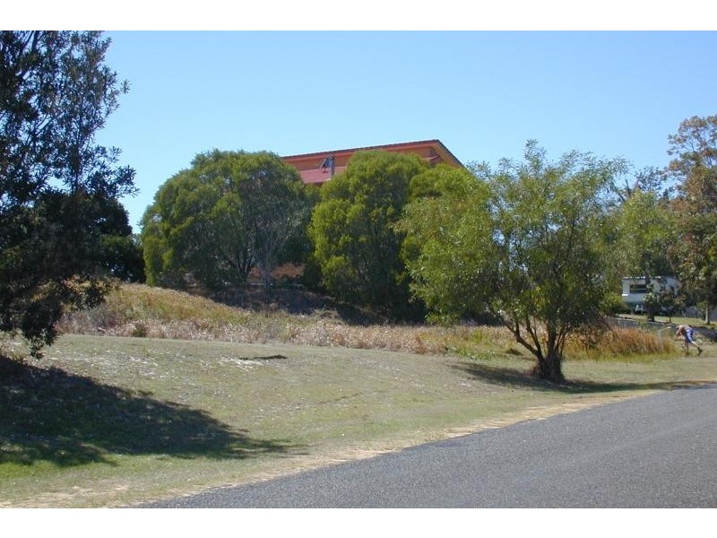 5 Thompson St, Iluka NSW 2466