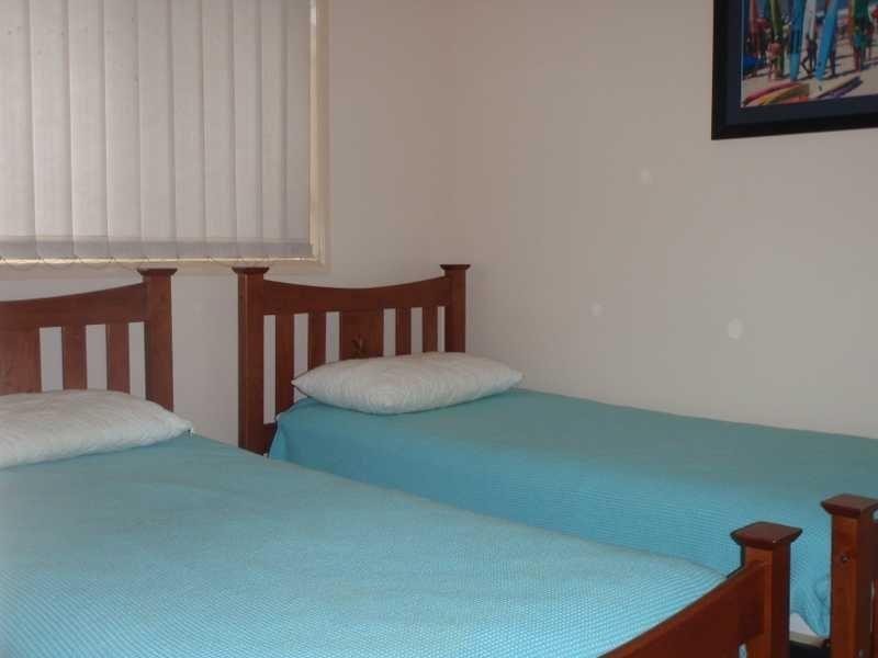 2/16 Beachside Way, Yamba NSW 2464