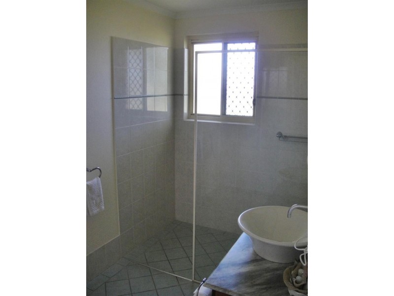 2 Yamba Rd, Yamba NSW 2464