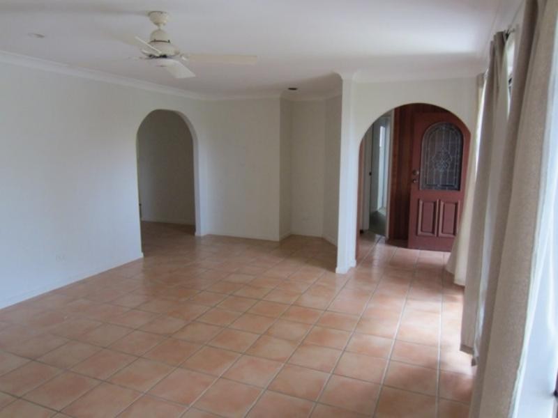 13 Acacia Cct, Yamba NSW 2464