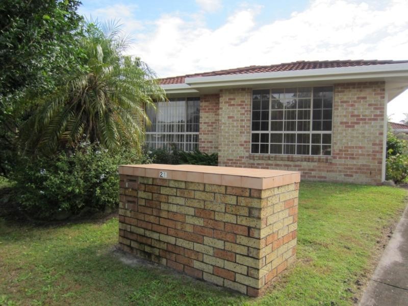 1/21 Casuarina Cl, Yamba NSW 2464
