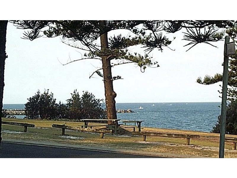 25 Clarence St, Yamba NSW 2464