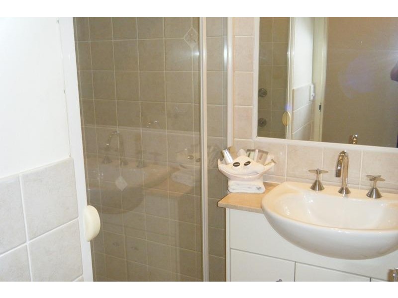 4/4 Queen  St, Yamba NSW 2464