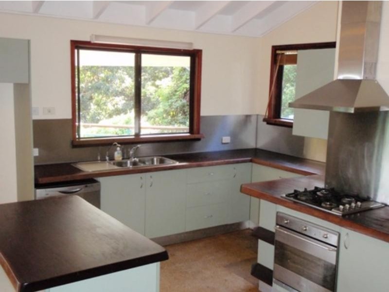 89 Lakes Bvd, Wooloweyah NSW 2464