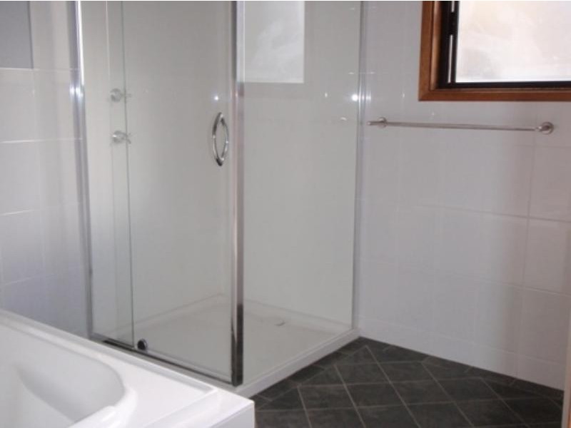 89 Lakes Bvd, Wooloweyah NSW 2464