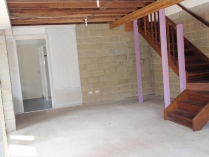 89 Lakes Bvd, Wooloweyah NSW 2464