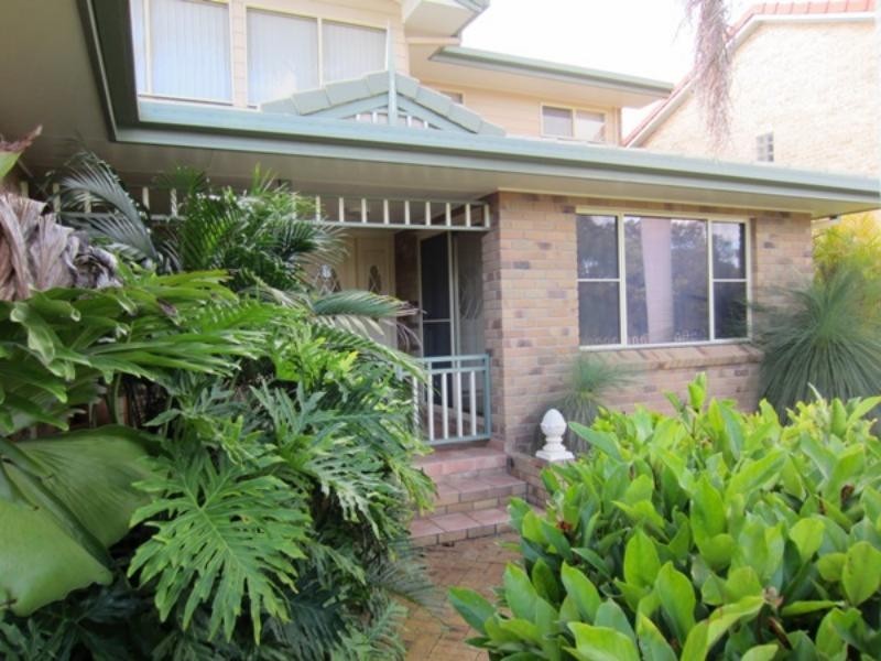 32 The Mainbrace -, Yamba NSW 2464