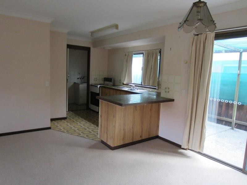 1/6 Roseland Ave, Yamba NSW 2464