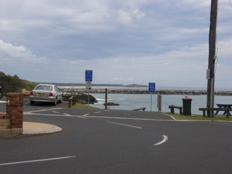 1/6 Queen St, Yamba NSW 2464
