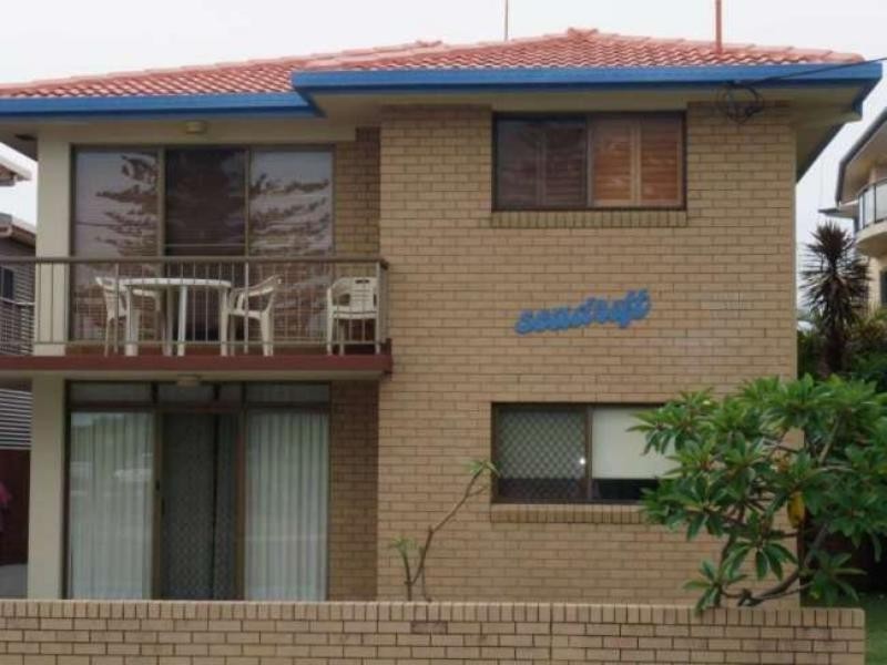 1/6 Queen St, Yamba NSW 2464