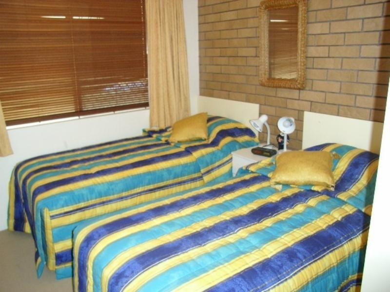 1/6 Queen St, Yamba NSW 2464
