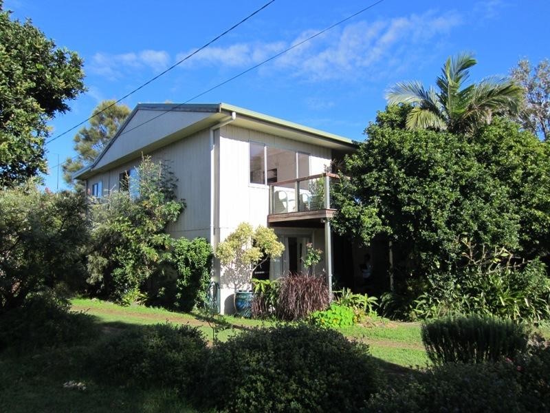 8 Shelley St, Angourie NSW 2464